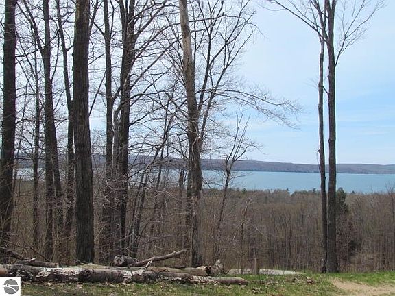 4th image of 6881 Glen Lake View Dr Lot F
