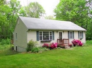 533 Hartford Pike, Scituate, RI 02857