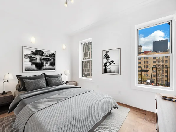 261 West 22nd Street 20 image 3 of 11