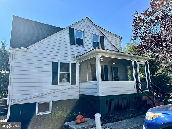 5th image of 10126 Raystown Rd