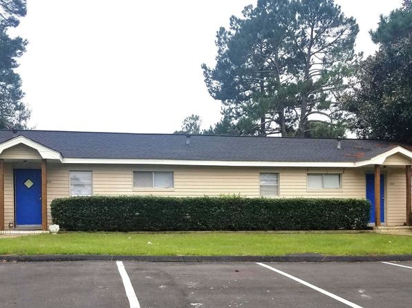 615 Cedarwood Dr #413