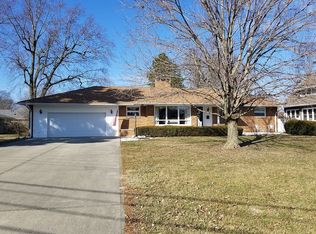 631 E Court St, Paris, IL 61944