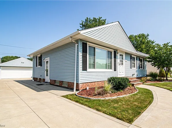 29449 Woodway Dr, Wickliffe, OH 44092
