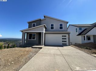 12170 SW Thornwood Dr, Tigard, OR 97224