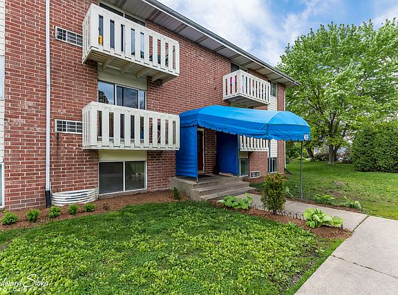 2nd image of 650 E Liberty St APT 304