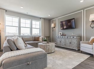 16 Skipton Ln, Moorestown, NJ 08057