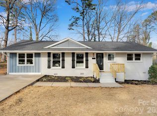 5413 Ruth Dr, Charlotte, NC 28215