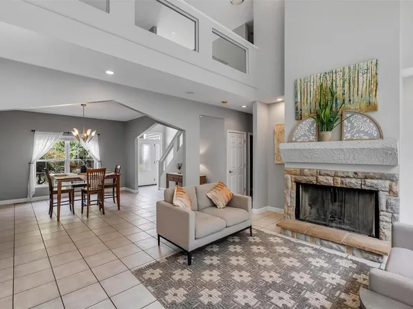 4370 Bristol Bnd, High Ridge, MO 63049