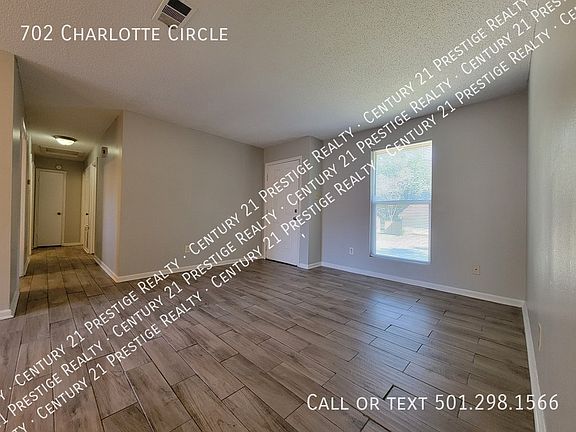 2nd image of 702 Charlotte Cir #702