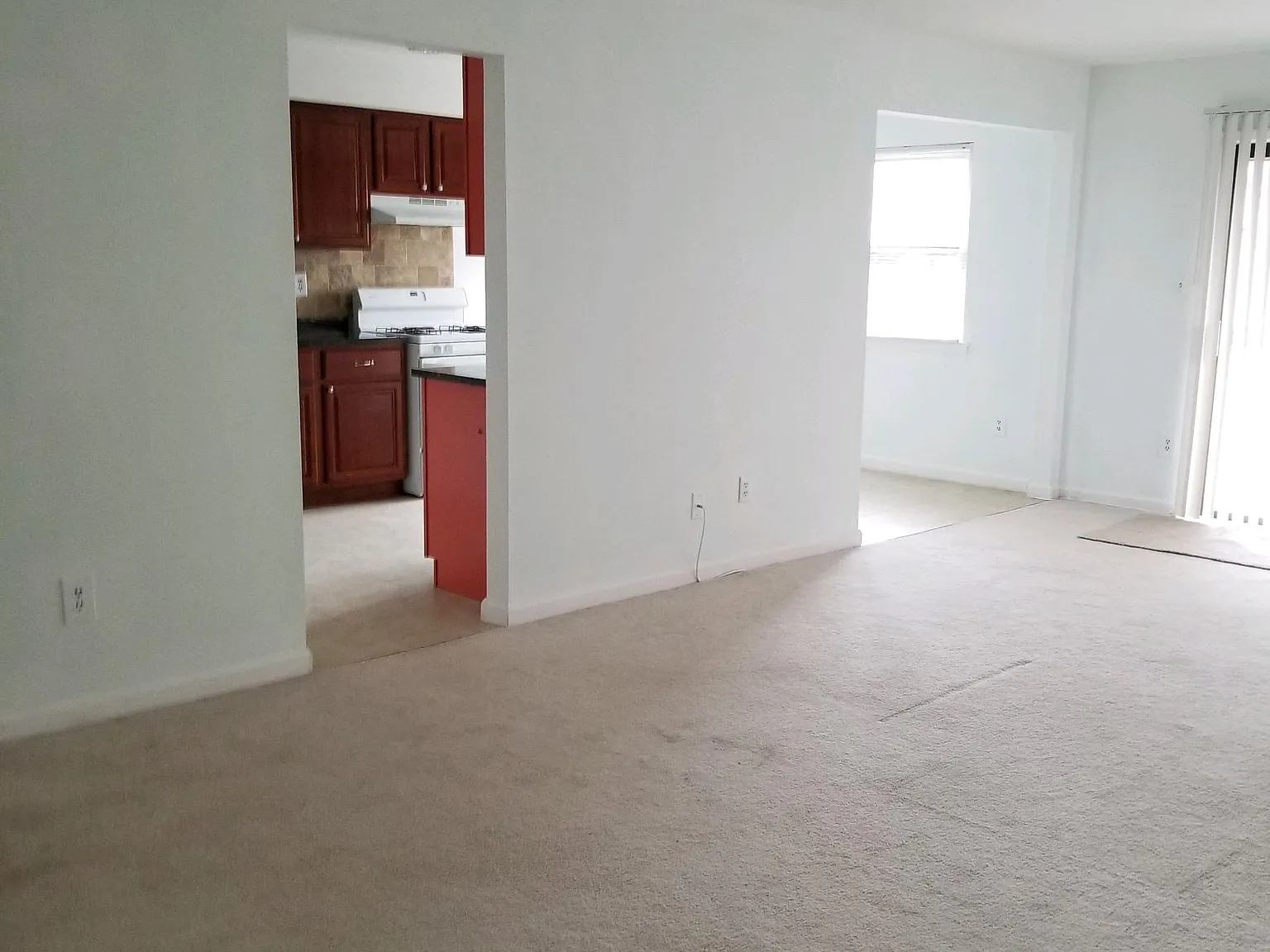 2 bed, $2,450 — Photo 2