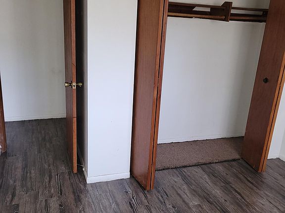 3rd image of 19970 Euclid Ave #2