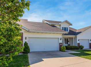 5055 Cleburne Ct, Pleasant Hill, IA 50327