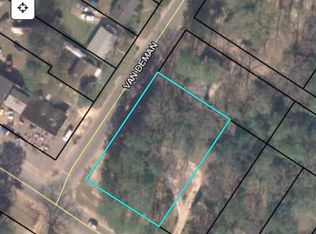 801 Moultrie Rd, Albany, GA 31705