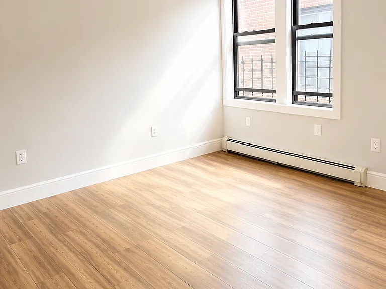 716 E 219th St #2 — Photo 8