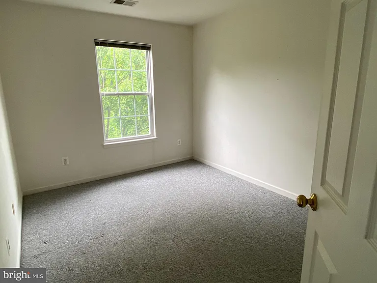 4110 Flower Box Ct — Photo 27