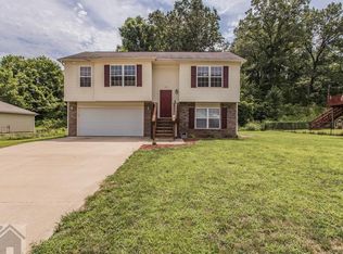109 Valley Way, Saint Robert, MO 65584