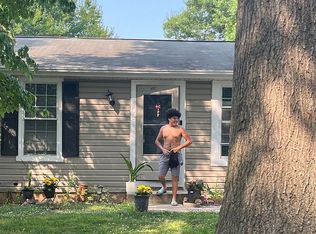 7404 Tarfside Ln, Gaithersburg, MD 20879