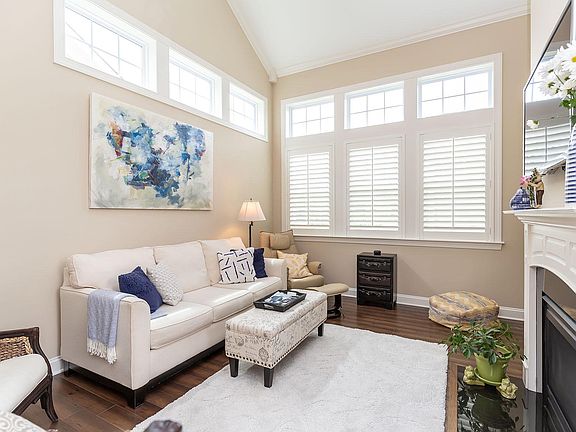 5th image of 228 Whisk Fern Way