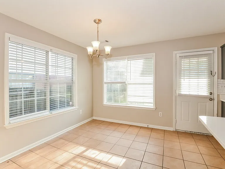 1029 Appling Meadow Dr — Photo 7