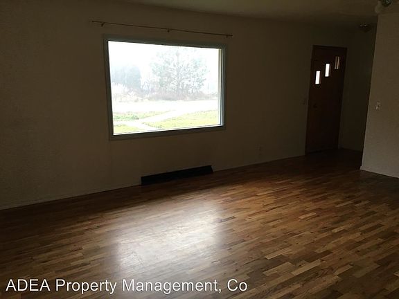 2nd image of 715 Kemp St #A
