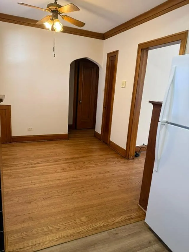 2941 N Lockwood Ave — Photo 4