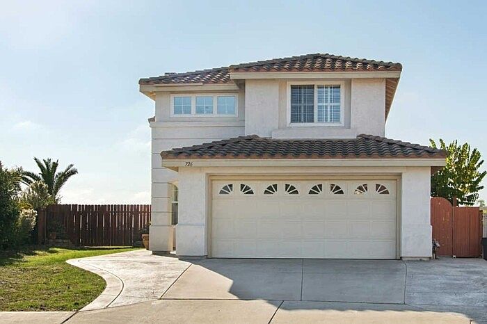 1st image of 726 Duoro Dr