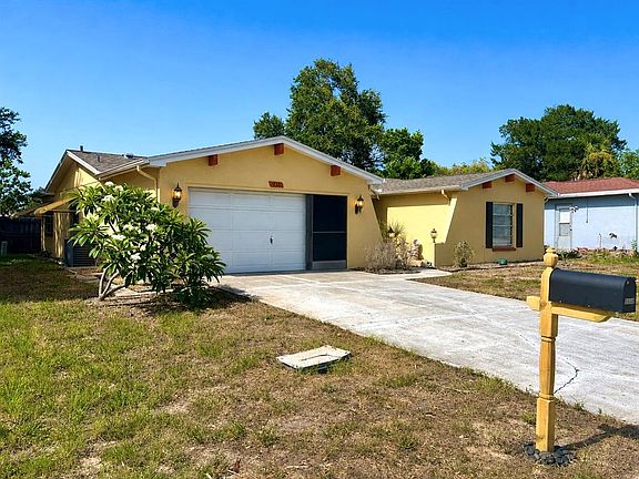 2nd image of 8433 MOULTON DRIVE