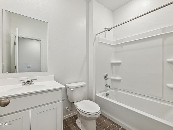 5th image of 47563 W KENNER Drive