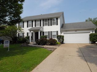 393 Upper Meadow Ln, Saint Peters, MO 63304