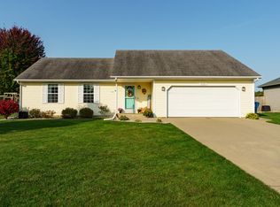 4747 Yellow Pine Ln, Kalamazoo, MI 49004