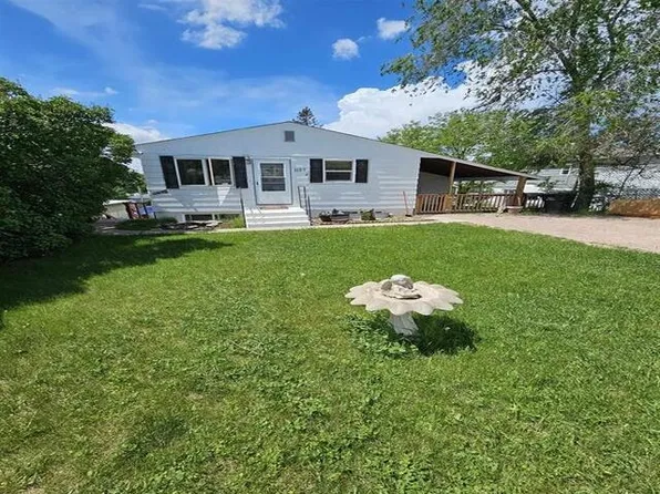 1127 Holcomb Ave, Rapid City, SD 57701