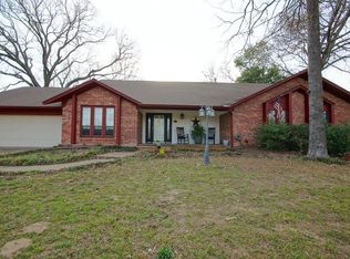 17524 Autumn Trl, Whitehouse, TX 75791