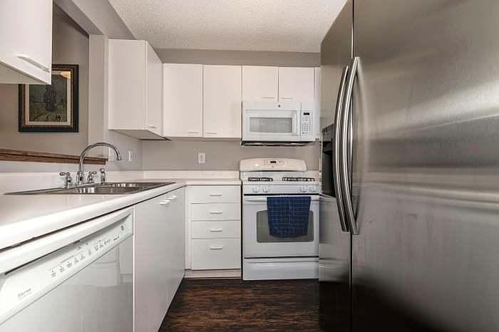 1st image of 170 Malloy Ln