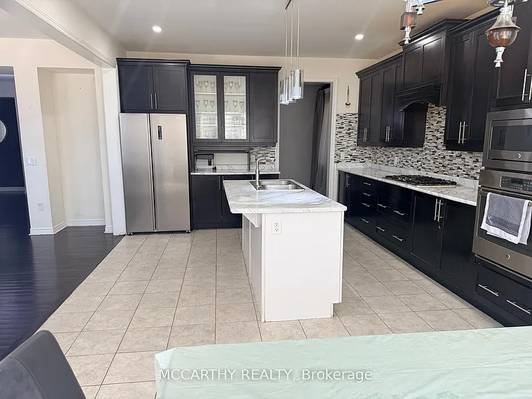 124 Johnson Dr — Photo 6