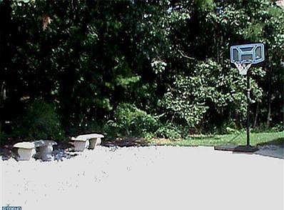 2nd image of 41 Penn Rd