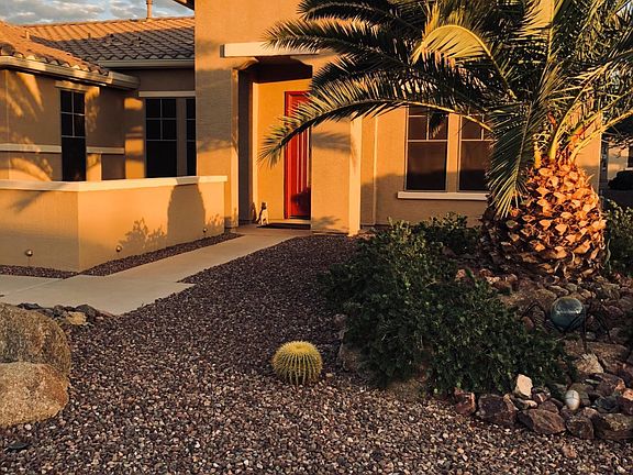 Front with Courtyard