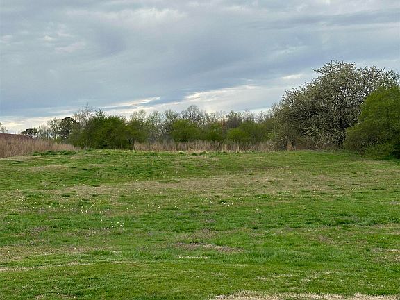 4th image of 412 County Road 360