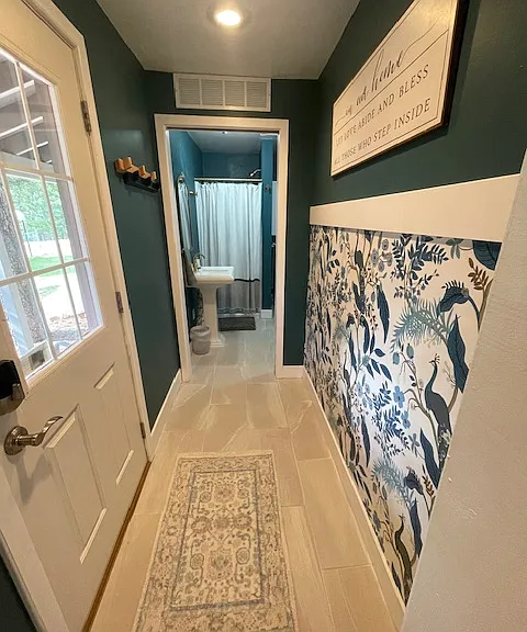 321 E Gunnison Ave — Photo 29