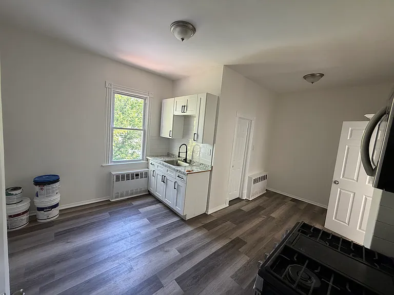 439 Home Ave #3 — Photo 4