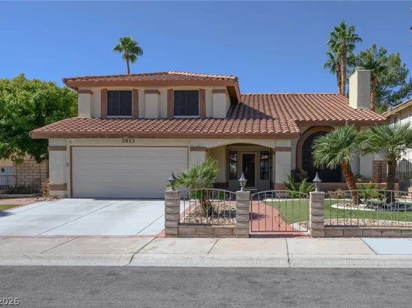 2913 Pleasant Lake Dr, Las Vegas, NV 89117