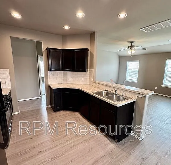 2705 Sugar Pine Dr — Photo 12