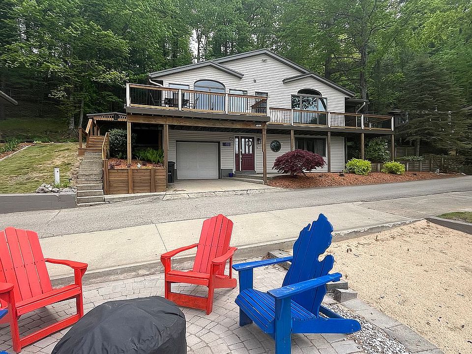 1st image of 4994 Lakeshore Blvd