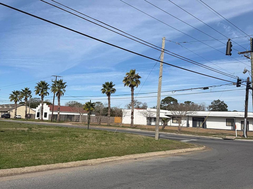 2nd image of Ingalls Ave