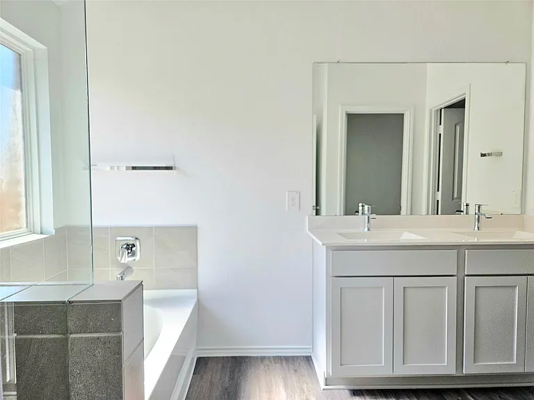 5029 Almond Terrace Dr — Photo 13