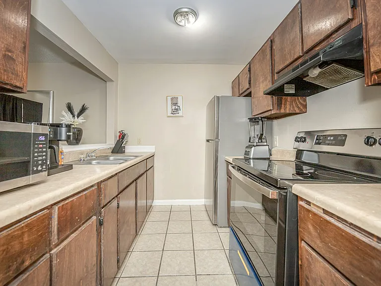 3801 Lanier Ave #C — Photo 10