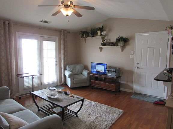 3rd image of 2421 Beachview Dr #15-103
