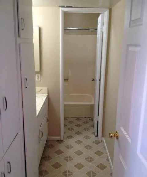 16330 Orick Ave #8 — Photo 15