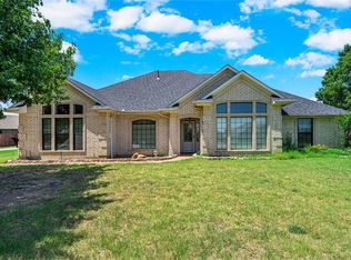 11 NW Sandy Trail Ln, Lawton, OK 73505