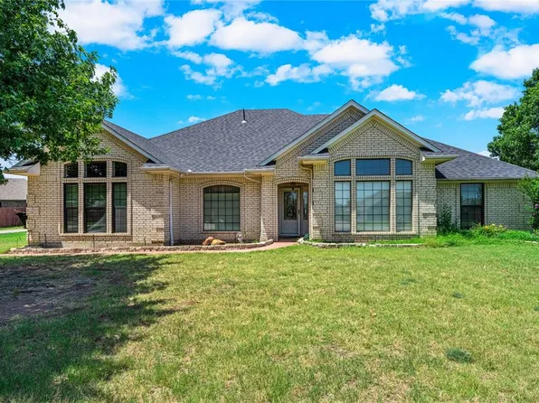 11 NW Sandy Trail Ln, Lawton, OK 73505