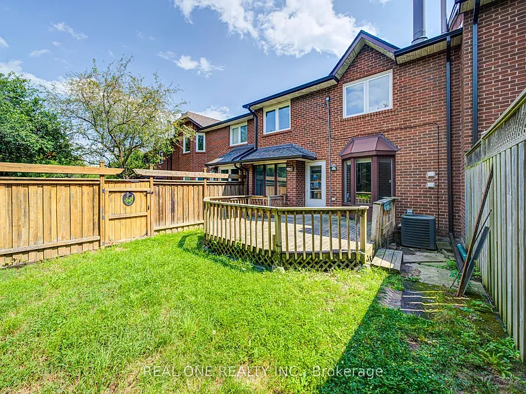 2593 Addingham Cres — Photo 45